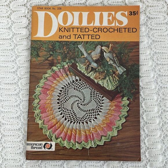 Lot of (8) Doilies Magazines Vintage Instructional Patterns 70s and 80s - Picture 9 of 9
